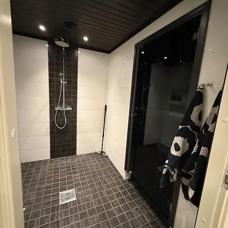 别墅 Nordic Snowlight 4 Bedrooms, Sauna, Wi-fi And Free Parking *