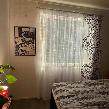 Nordic Snowlight 4 Bedrooms, Sauna, Wi-fi And Free Parking Rovaniemi