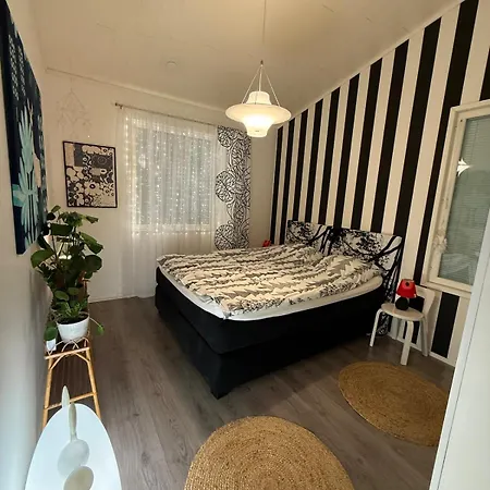 Nordic Snowlight 4 Bedrooms, Sauna, Wi-fi And Free Parking 别墅 *