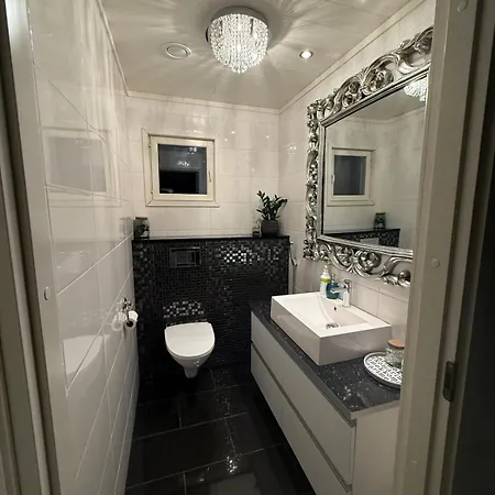 Nordic Snowlight 4 Bedrooms, Sauna, Wi-fi And Free Parking