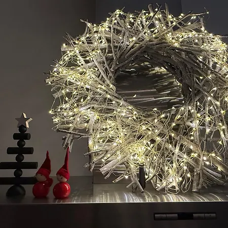 Nordic Snowlight 4 Bedrooms, Sauna, Wi-fi And Free Parking 别墅 *