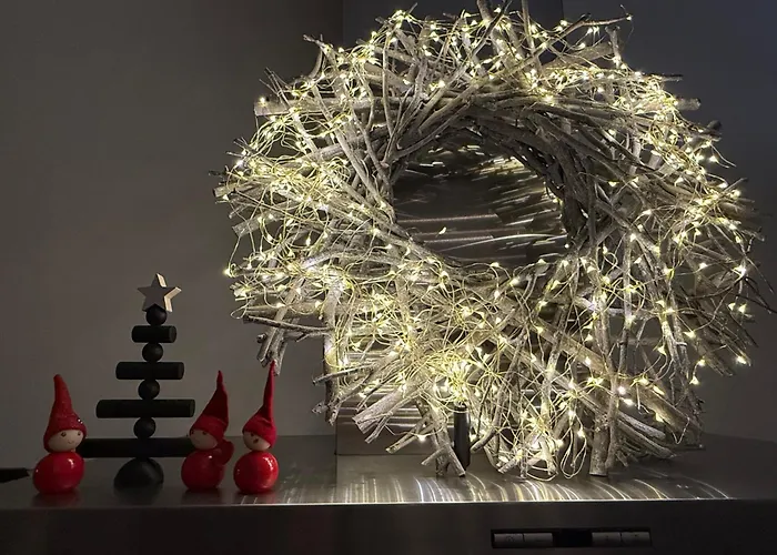 Nordic Snowlight 4 Bedrooms, Sauna, Wi-fi And Free Parking וילה *